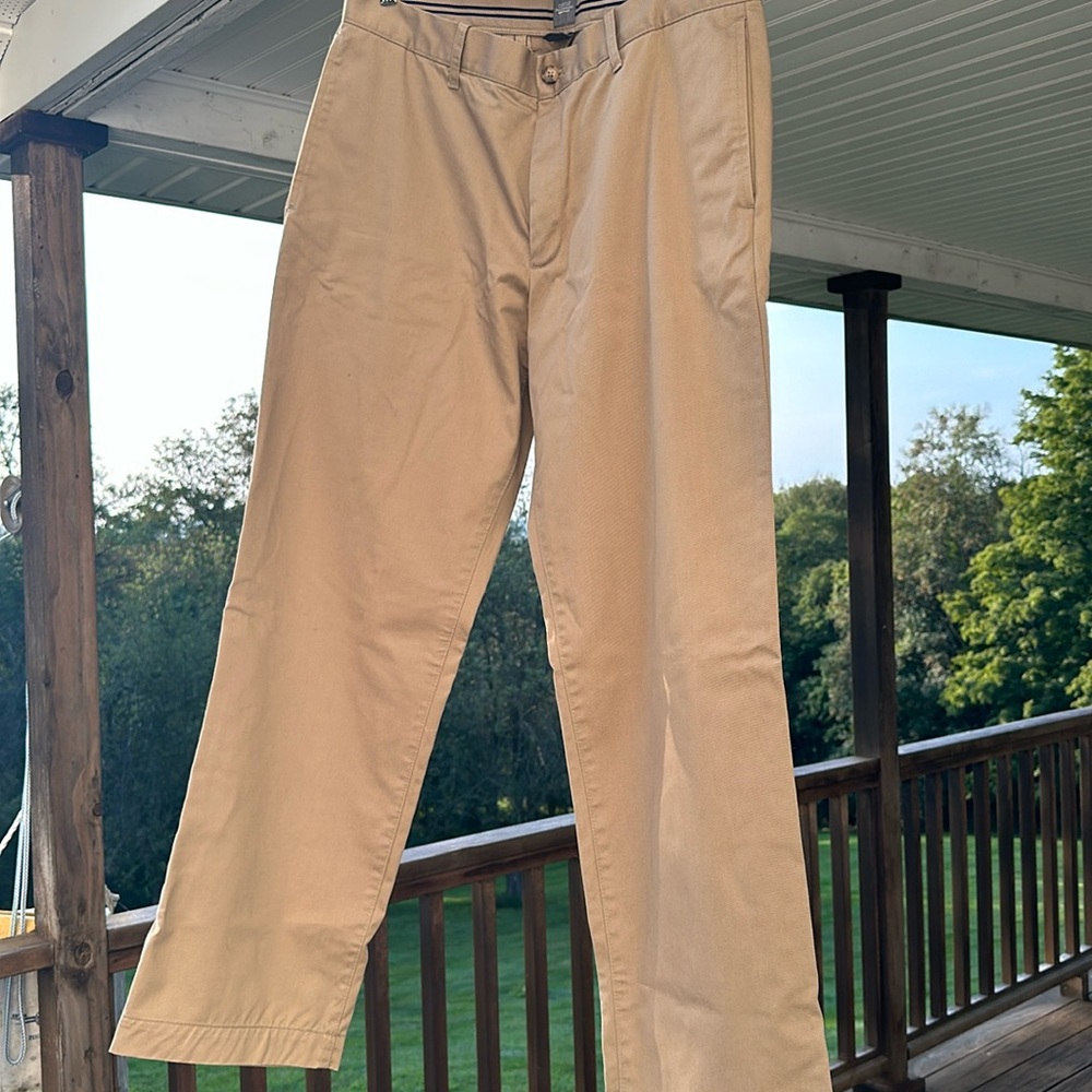 Gap men’s khakis classic relax fit